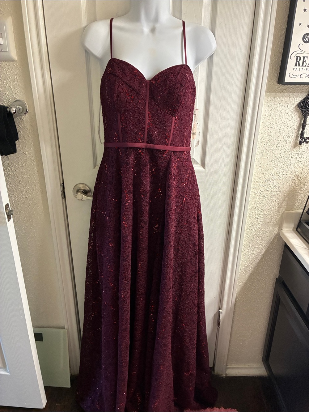 Spaghetti Strap Burgundy Lace Prom Dress